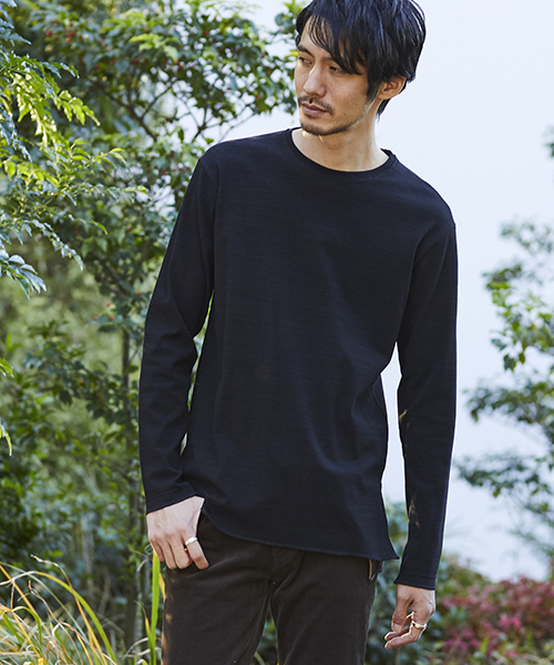 wjk black（ﾀﾞﾌﾞﾙｼﾞｪｲｹｲﾌﾞﾗｯｸ）の「【wjk black】≪STUDIOUS限定≫ストレッチフライスレイヤードロンT（Tシャツ/カットソー・メンズ・ブラック/グレー/ホワイト・1/3/2）」の3枚目の写真