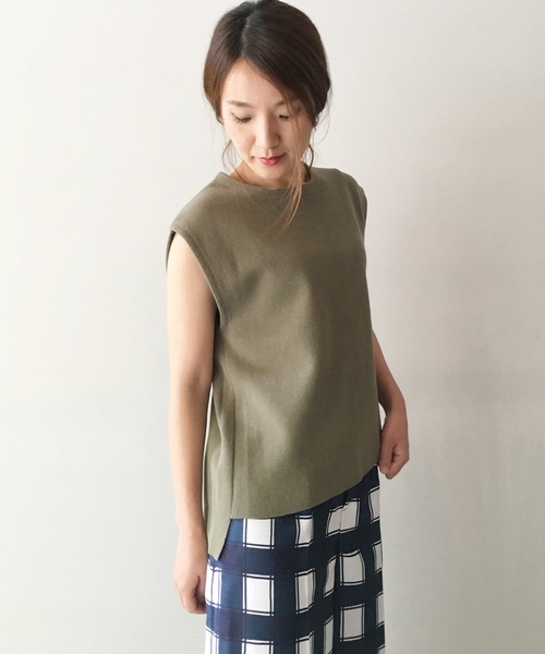 Banner Barrett（バナーバレット）の「MILANO LIB /ノースリーブニットプルオーバー【ウォッシャブル】（ニット/セーター・レディース・ホワイト/ベージュ/ブラック/カーキ・38）」の4枚目の写真