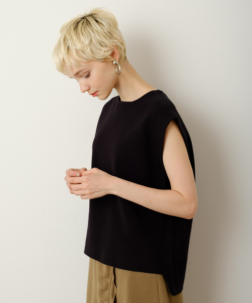 Banner Barrett（バナーバレット）の「MILANO LIB /ノースリーブニットプルオーバー【ウォッシャブル】（ニット/セーター・レディース・ホワイト/ベージュ/ブラック/カーキ・38）」の2枚目の写真