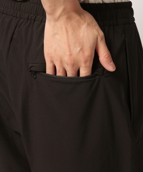 GLOBAL WORK（グローバルワーク）の「ストレッチコンフォートショーツ/790300（その他パンツ・メンズ・ネイビー/ライトブルー/ダークブラウン/ブラック/イエロー・MEDIUM/LARGE）」の7枚目の写真