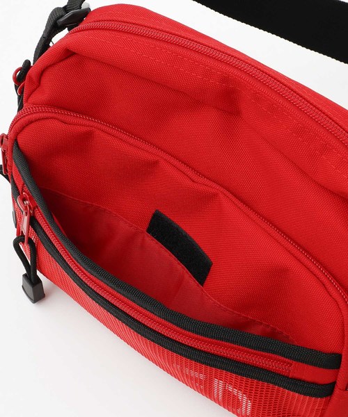 MILKFED.（ミルクフェド）の「SHOULDER BAG STENCIL（ショルダーバッグ・レディース・ブラック/ネイビー/レッド・ONE SIZE）」の11枚目の写真