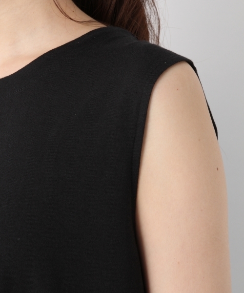 LEPSIM（レプシィム）の「キノウツキバックフレアノースリーブ　802575（タンクトップ・レディース・ブラック/パープル/オフホワイト・FREE）」の8枚目の写真
