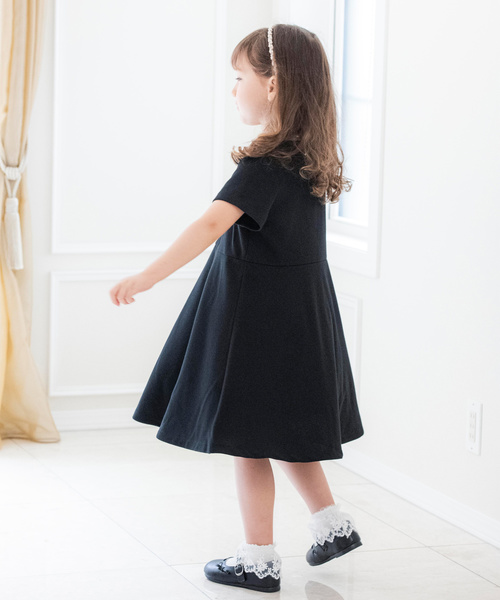 Catherine Cottage（キャサリンコテージ）の「ポンチワンピース　半袖（ワンピース・キッズ・ブラック/ベージュ/グレー/ネイビー/ピンク/レッド/カーキ・110/120/130/160/140/150/100）」の12枚目の写真