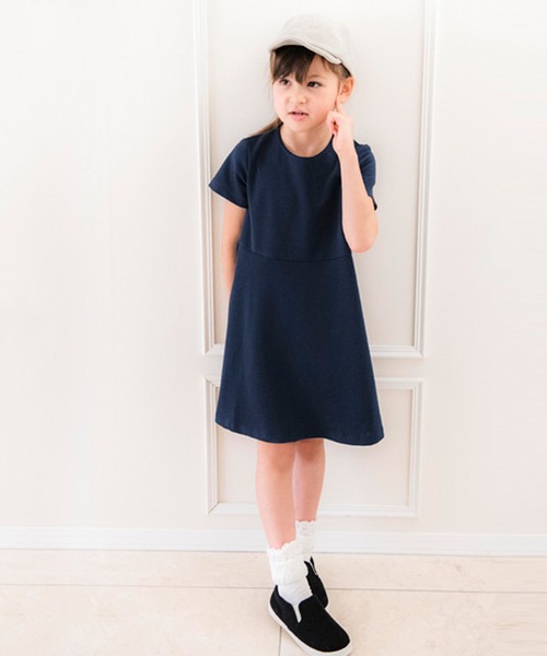 Catherine Cottage（キャサリンコテージ）の「ポンチワンピース　半袖（ワンピース・キッズ・ブラック/ベージュ/グレー/ネイビー/ピンク/レッド/カーキ・110/120/130/160/140/150/100）」の22枚目の写真