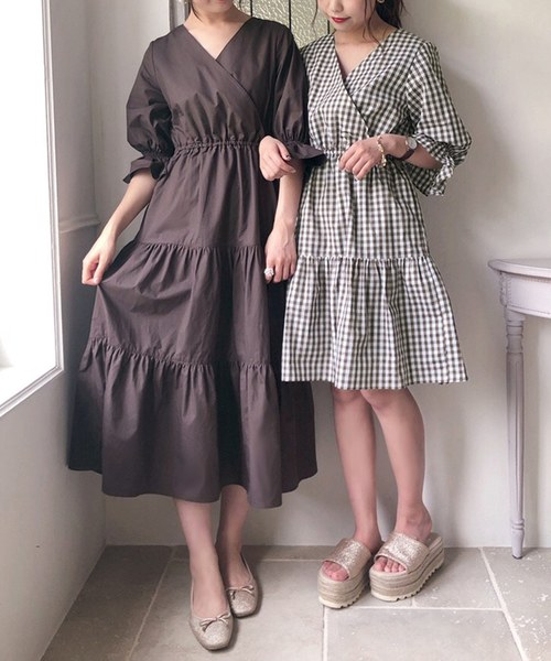 one after another NICE CLAUP（ワンアフターアナザーナイスクラップ）の「カシュクールティアードロングワンピース（ワンピース・レディース・モカ/ブラウン系その他・FREE）」の12枚目の写真