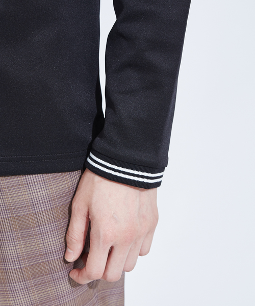 ABAHOUSE(アバハウス)の「【WEARISTA とっしーコラボ】ステッチ Vネック ロング Tシャツ(Tシャツ/カットソー・メンズ・ホワイト/ブラック・46/48/50)」の8枚目の写真