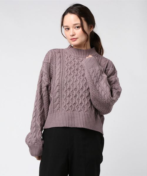 archives（アルシーヴ）の「バックレースアップケーブルニット（ニット/セーター・レディース・ブラック/ブラウン/アイボリー/ラベンダー・MEDIUM）」の11枚目の写真