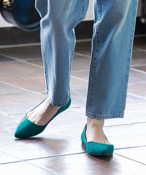 KOBE LETTUCE（コウベレタス）の「ポインテッドトゥベーシックフラットパンプス（パンプス・レディース・ブラック/パイソン/テラコッタ/グレイッシュベージュ/その他/レオパード/グリーン/パープル/ブラウン系その他/ピンク/シルバー/ブラウン/イエロー/ライトグリーン/その他1/ホワイト系その他/ピンク系その他/ホワイト/ブラック系その他/カーキ/ブラック系/ベージュ系/その他2/ホワイト系その他2・LL/S/M/L）」の14枚目の写真