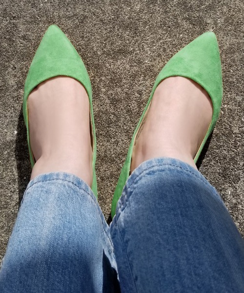 KOBE LETTUCE（コウベレタス）の「ポインテッドトゥベーシックフラットパンプス（パンプス・レディース・ブラック/パイソン/テラコッタ/グレイッシュベージュ/その他/レオパード/グリーン/パープル/ブラウン系その他/ピンク/シルバー/ブラウン/イエロー/ライトグリーン/その他1/ホワイト系その他/ピンク系その他/ホワイト/ブラック系その他/カーキ/ブラック系/ベージュ系/その他2/ホワイト系その他2・LL/S/M/L）」の15枚目の写真