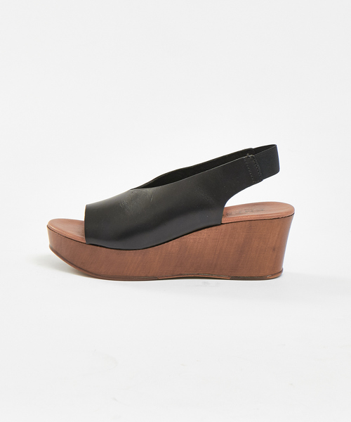 PICHE ABAHOUSE（ピシェ アバハウス）の「★ENESS/Ｖカットサンダル（サンダル・レディース・ブラック/ブラウン・37/38/36）」の10枚目の写真