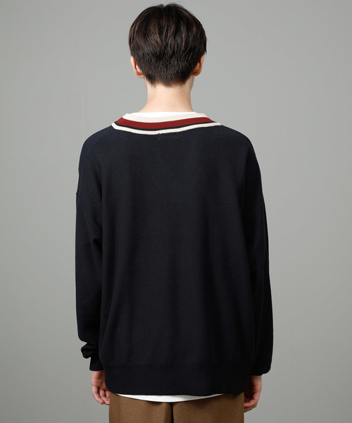 JUNRED（ジュンレッド）の「チルデンVネックビッグニット（ニット/セーター・メンズ・ベージュ/ネイビー・M/L）」の10枚目の写真