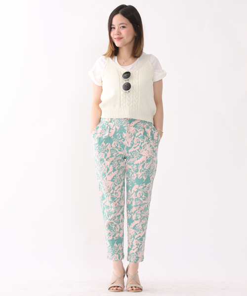 mystic（ミスティック）の「リゾート柄テーパードパンツ（その他パンツ・レディース・グレー/グリーン/ブルー・1/2）」の3枚目の写真