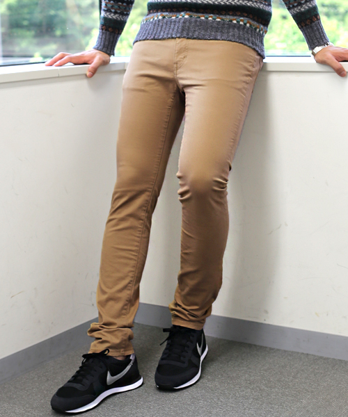 green label relaxing（グリーンレーベルリラクシング）の「[WEB限定]　★★STRC/CHINO スキニー 5Pパンツ ◆（チノパンツ・メンズ・ブラック/ベージュ/ロイヤルブルー・X-LARGE/MEDIUM/SMALL/X-SMALL/LARGE）」の3枚目の写真