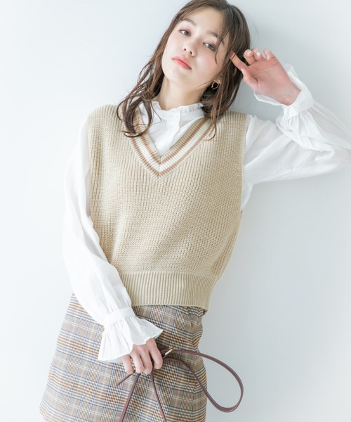 Heather(ヘザー)の「ラインニットベスト 873469(ベスト・レディース・ピンク系その他/ベージュ系その他/グリーン系その他/ホワイト系その他・FREE)」の2枚目の写真