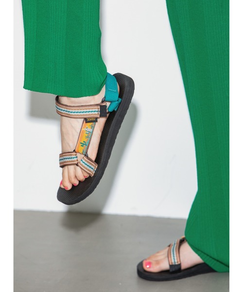 Teva(テバ)の「<ROSE BUD EXCLUSIVE>(TEVA)スポーツサンダル(サンダル)」|ベージュ