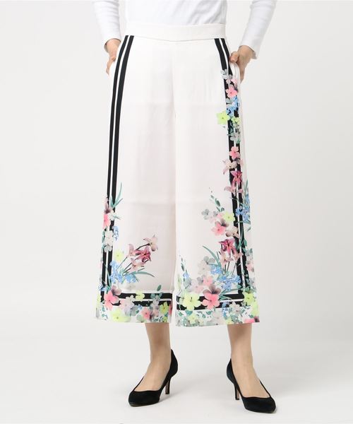 Ted Baker(テッドベーカー)の「242096-WMT-GIGGI(パンツ)」|アイボリー