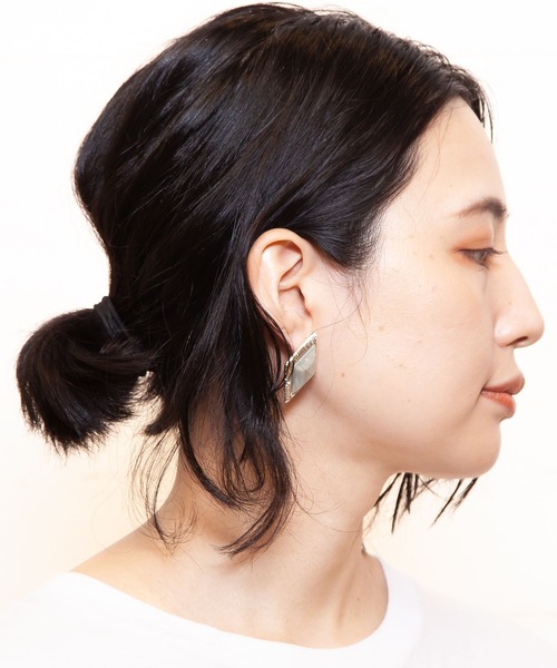 Ayler(アイラー)の「Ayler アイラー / Piace ストーンカットピアス(ピアス(両耳用)・レディース・エメラルド/グレー/ブラウン・FREE)」の20枚目の写真