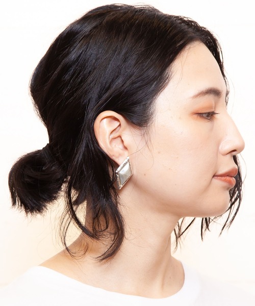 Ayler(アイラー)の「Ayler アイラー / Piace ストーンカットピアス(ピアス(両耳用)・レディース・エメラルド/グレー/ブラウン・FREE)」の19枚目の写真