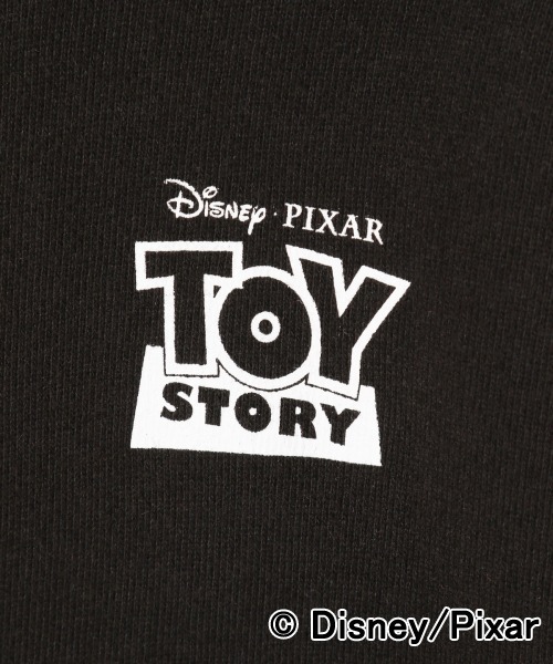 Disney(ディズニー)の「【キッズ】Disney&Pixarデザイン スウェットパーカー/897540(パーカー・キッズ・オフホワイト/ブラック/ホワイト/ダークグレー/ライトベージュ・120cm/130cm/140cm/110cm/100cm)」の17枚目の写真