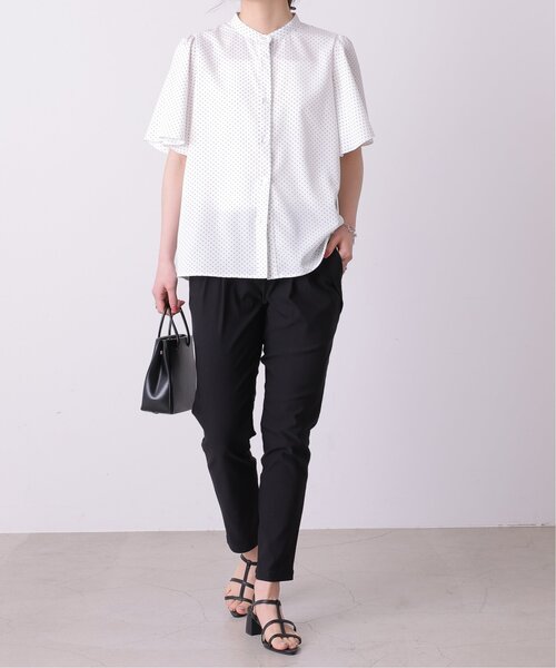 frames RAY CASSIN（フレームスレイカズン）の「S-Lサイズ展開 ストレッチテーパードパンツ（スラックス・レディース・ブラック/ベージュ/ネイビー/カーキ/グレイッシュベージュ・SMALL/MEDIUM/LARGE）」の9枚目の写真