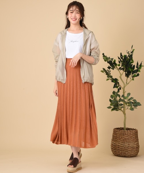 INTERPLANET（インタープラネット）の「抗菌撥水ポケッタブルブルゾン（ブルゾン・レディース・グレイッシュベージュ/チャコールグレー/ラベンダー・FREE）」の10枚目の写真