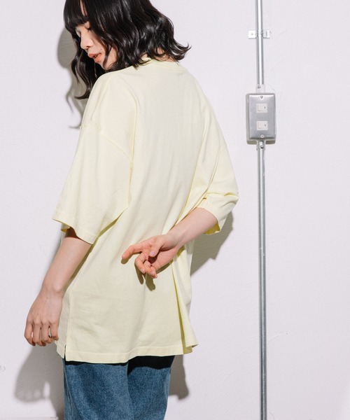 FRUIT OF THE LOOM(フルーツオブザルーム)の「刺繍ポケット付きBIGTシャツ / オーバーサイズ / ユニセックス / シンプル(Tシャツ/カットソー・メンズ・パープル/サックスブルー/イエロー/ピンク・L/XL/M/S)」の11枚目の写真