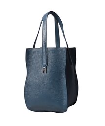 【ヌーヴォラ】レザートートバッグ M 本革（商品番号：P25-20918）