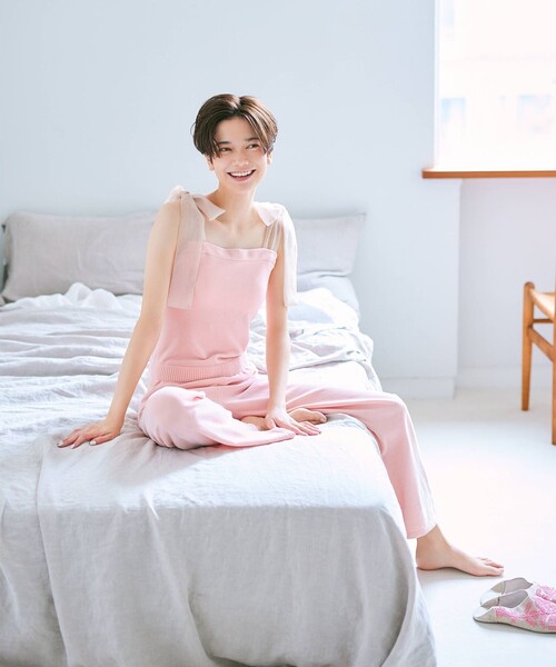 今期新作・セット🍒香水柄スカート&ダブルジップ 