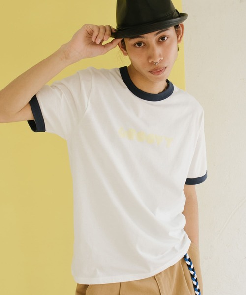 URBAN RESEARCH（アーバンリサーチ）の「GOODBETTERBEST　GROOVY リンガーTシャツ（Tシャツ/カットソー・メンズ・グレー/ホワイト・1/2）」の3枚目の写真