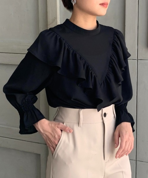 moment+(モーメントプラス)の「シフォンジョーゼットフリルブラウス(シャツ/ブラウス・レディース・カーキ/オフホワイト/ベージュ/ブラウン/ブラック・M/L)」の21枚目の写真