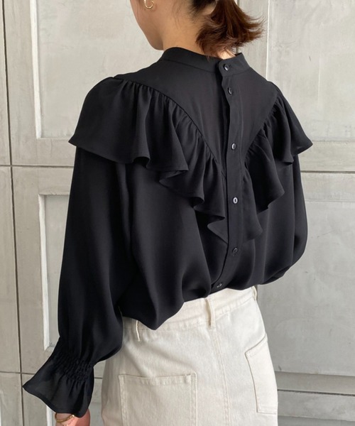 moment+(モーメントプラス)の「シフォンジョーゼットフリルブラウス(シャツ/ブラウス・レディース・カーキ/オフホワイト/ベージュ/ブラウン/ブラック・M/L)」の16枚目の写真