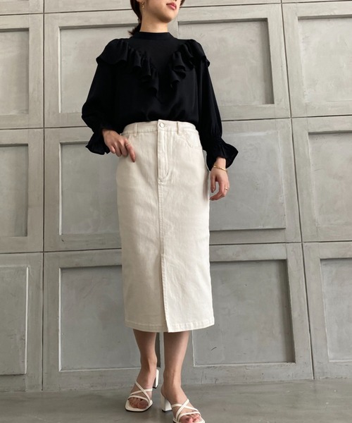 moment+(モーメントプラス)の「シフォンジョーゼットフリルブラウス(シャツ/ブラウス・レディース・カーキ/オフホワイト/ベージュ/ブラウン/ブラック・M/L)」の17枚目の写真