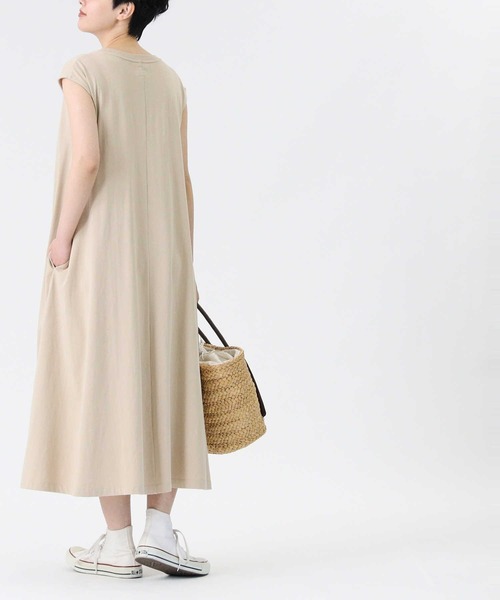 Lee（リー）の「【Lee】フレンチスリーブAラインワンピース（ワンピース・レディース・ブラック/ベージュ・L/M）」の13枚目の写真