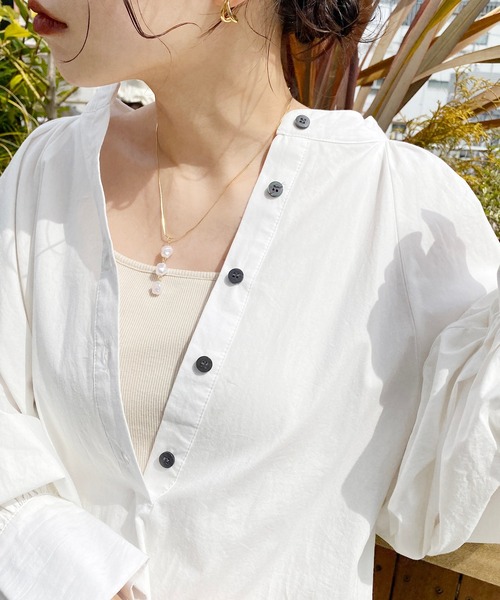 natural couture(ナチュラルクチュール)の「3連パールネックレス(ネックレス・レディース・その他1/その他2・FREE)」の5枚目の写真