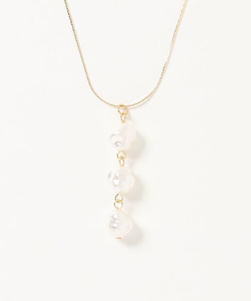natural couture(ナチュラルクチュール)の「3連パールネックレス(ネックレス・レディース・その他1/その他2・FREE)」の11枚目の写真