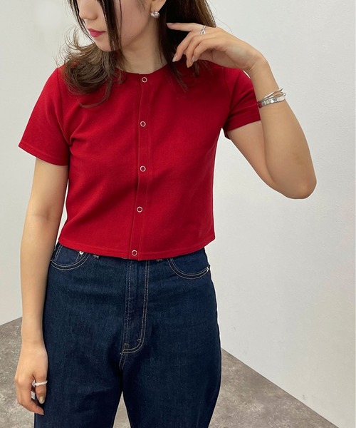 apres jour mignon（アプレジュールミニョン）の「ドットボタンショートトップス【ZOZOTOWN限定アイテム】（Tシャツ/カットソー・レディース・レッド/オフホワイト/グリーン/ナチュラル/ブラック・フリー）」の5枚目の写真