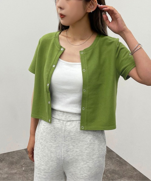 apres jour mignon（アプレジュールミニョン）の「ドットボタンショートトップス【ZOZOTOWN限定アイテム】（Tシャツ/カットソー・レディース・レッド/オフホワイト/グリーン/ナチュラル/ブラック・フリー）」の8枚目の写真