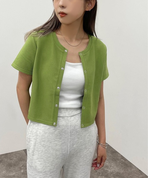 apres jour mignon（アプレジュールミニョン）の「ドットボタンショートトップス【ZOZOTOWN限定アイテム】（Tシャツ/カットソー・レディース・レッド/オフホワイト/グリーン/ナチュラル/ブラック・フリー）」の9枚目の写真