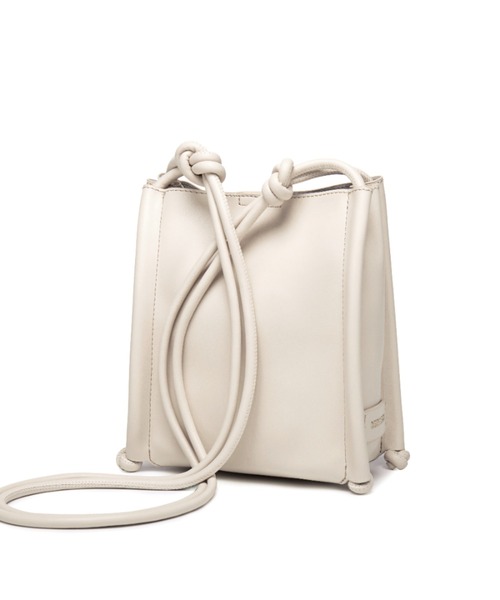 BASE（ベース）の「ショルダーバッグ ミニショルダー ミニバッグ（ショルダーバッグ・レディース・ゴールド/ライトグレー/キャメル/アイボリー/シルバー/ライトグリーン/ブラック/ベージュ/ライトイエロー・FREE）」の2枚目の写真