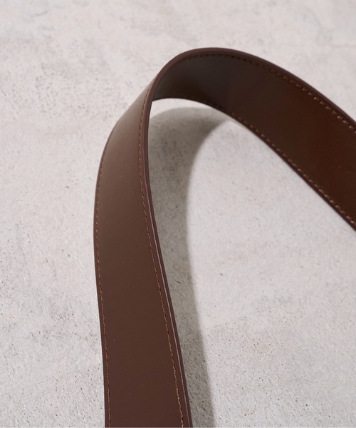 OLIVE des OLIVE（オリーブデオリーブ）の「【WEB限定】リボン付き合皮トートバッグ（トートバッグ・レディース・ダークブラウン/オフホワイト/ブラック・FREE）」の10枚目の写真
