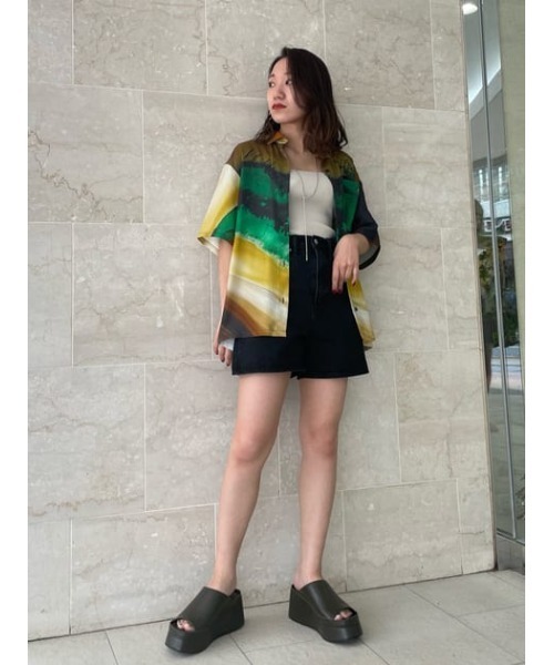 SLY（スライ）の「BRENDAN FLARE S/PT-E フレア ショートパンツ（デニムパンツ・レディース・ブラック・0/2/1）」の21枚目の写真