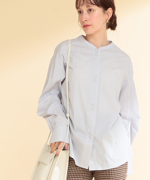 Ray BEAMS（レイビームス）の「Ray BEAMS / カーブスリーブ バンドカラー シャツ（シャツ/ブラウス・レディース・ホワイト/ライトグレー・ONE SIZE）」の8枚目の写真