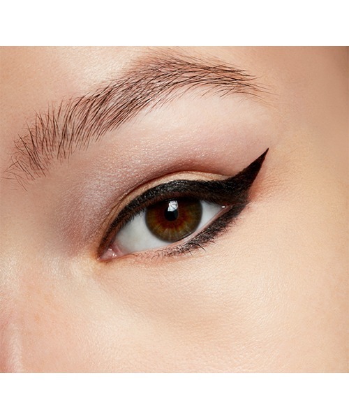 M・A・C（マック）の「【M･A･C/マック】プロ ロングウェア ペイント ポット（アイシャドウ・レディース・コンテンプレティブ ステイト/プリンセス カット/イッツ ファブストラクト/アート セラピーチィ/ベイブ イン チャームズ/テーラー グレイ/ボーン トゥ ビーム/ブージー・FREE）」の20枚目の写真