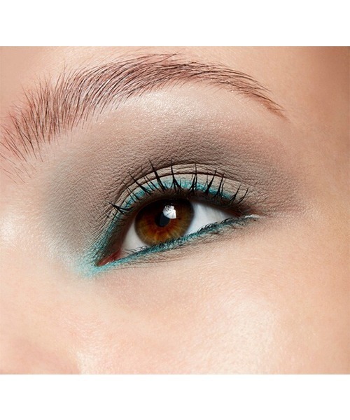 M・A・C（マック）の「【M･A･C/マック】プロ ロングウェア ペイント ポット（アイシャドウ・レディース・コンテンプレティブ ステイト/プリンセス カット/イッツ ファブストラクト/アート セラピーチィ/ベイブ イン チャームズ/テーラー グレイ/ボーン トゥ ビーム/ブージー・FREE）」の12枚目の写真