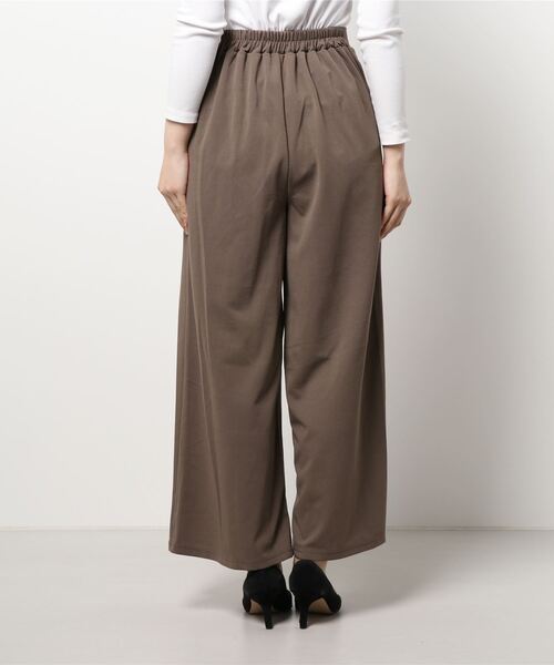 m.f.editorial（エムエフエディトリアル）の「エムエフエディトリアルレディース/m.f.editorial：Women ストレッチ カットジョーゼット ワイドパンツ（その他パンツ・レディース・ブラック/ブラウン/グリーン系その他・LARGE/MEDIUM）」の5枚目の写真