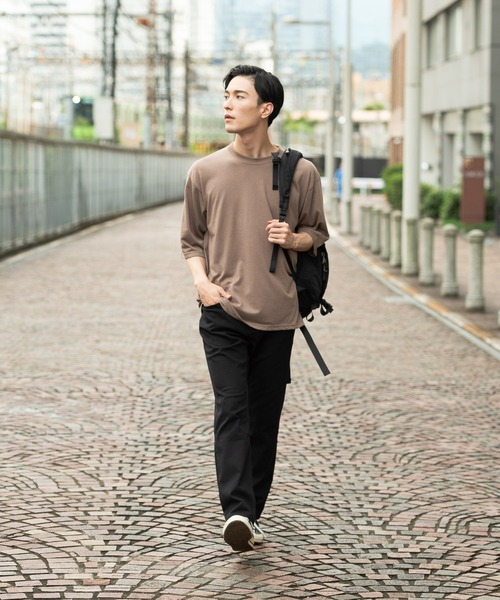 Blue Standard (ブルースタンダード)の「【BLUE STANDARD/ブルースタンダード】ほどよくオーバーサイズゆったりシルエット 天竺使用5分袖Tシャツ(Tシャツ/カットソー・メンズ・ホワイト/ブラック/ベージュ/ネイビー/ブラウン/オリーブ・MEDIUM/LARGE/X-LARGE)」の8枚目の写真