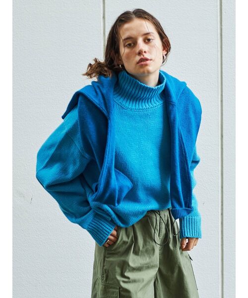 Ungrid(アングリッド)の「ハイネックボリュームカラーニット(ニット/セーター・レディース・ブラック/ブルー/グリーン系その他/ライトピンク・FREE)」の3枚目の写真