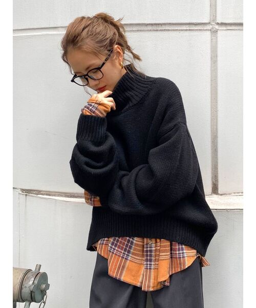 Ungrid(アングリッド)の「ハイネックボリュームカラーニット(ニット/セーター・レディース・ブラック/ブルー/グリーン系その他/ライトピンク・FREE)」の17枚目の写真