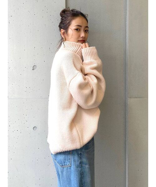 Ungrid(アングリッド)の「ハイネックボリュームカラーニット(ニット/セーター・レディース・ブラック/ブルー/グリーン系その他/ライトピンク・FREE)」の21枚目の写真