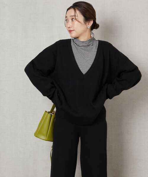 FREAK'S STORE(フリークスストア)の「▽【WEB限定】深Vネックニットセットアップ(ニット/パンツ)(ニット/セーター・レディース・ブラック/ベージュ/グレー/グリーン/ナチュラル・SMALL/MEDIUM)」の22枚目の写真